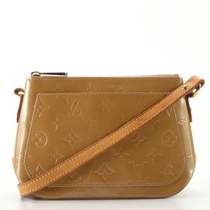 Louis Vuitton minna Street Crossbody